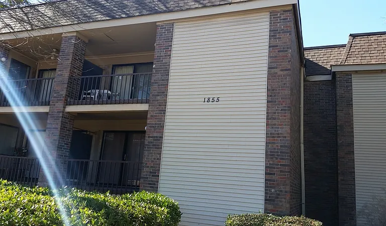 1855 Poplar Woods Cir W #1-303 — Photo 1