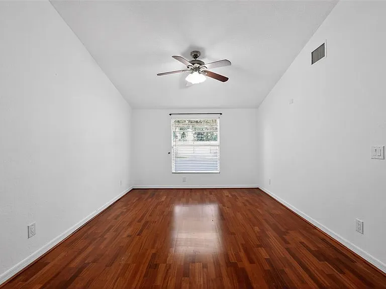 3240 Apfel Rd — Photo 39