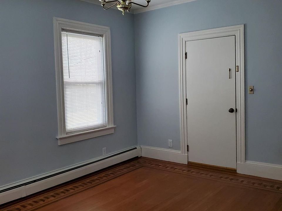 1st image of 85 School St #1