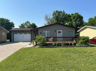 400 15th St NE, Devils Lake, ND 58301