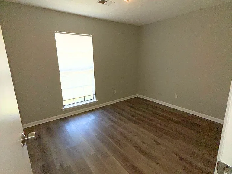 164 Camellia Ct — Photo 11