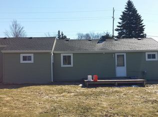 8380 Fenton Rd, Grand Blanc, MI 48439