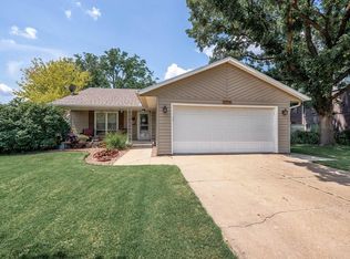 2766 Linda Ln, Salina, KS 67401