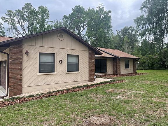 5th image of 2421 NW 106TH DRIVE