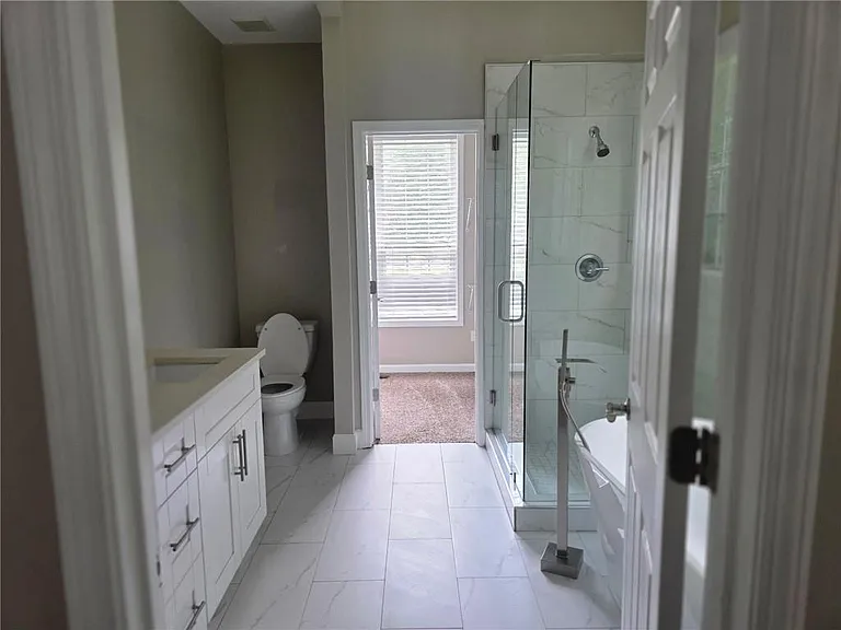 2257 Roseberry Ln — Photo 16
