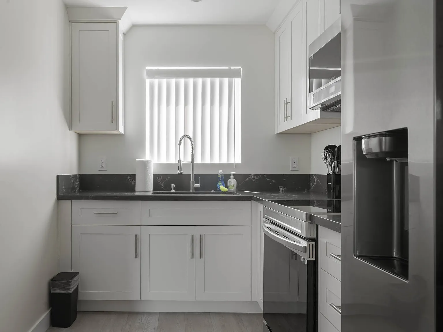 1 bed, $2,500 — Photo 2