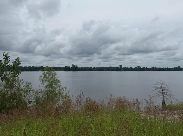 6 Eagle Lake Shore Rd, Vicksburg, MS 39183