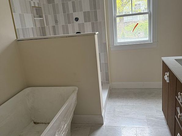 5 Cherry Rd, Beverly, MA 01915