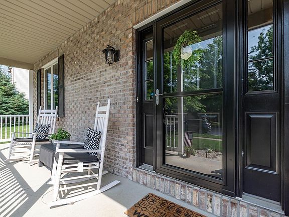 4th image of 3416 S Cedarwood Cir