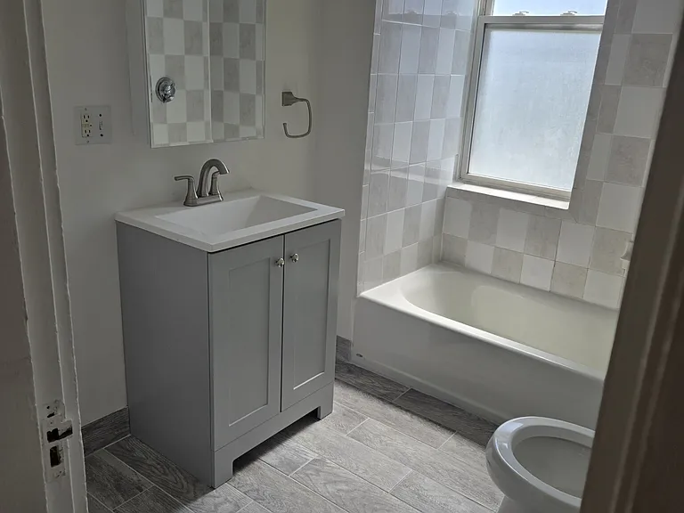 1185 Commonwealth Ave #19 — Photo 7
