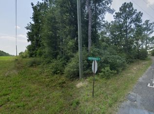 Enterprise Cir, Chipley, FL 32428