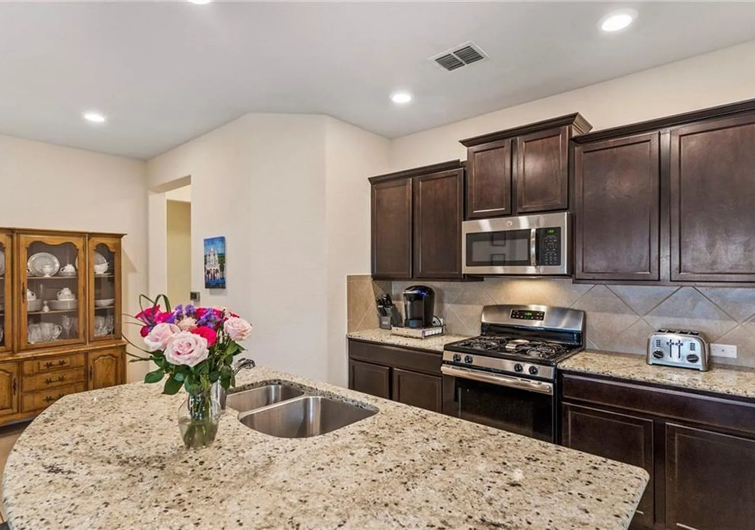 495 Shale Circle, Buda, Tx 78610 — Photo 3