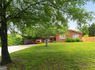 127 Rains Cir, Summerville, GA 30747