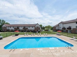 1009 Scarborough Ct #J2, Chesterton, IN 46304