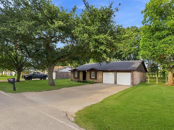5th image of 426 Corley Dr