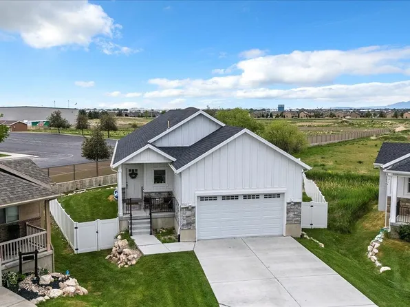 1015 W 3000 N, Ogden, UT 84414