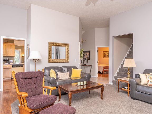 3rd image of 8508 W Dale Ct