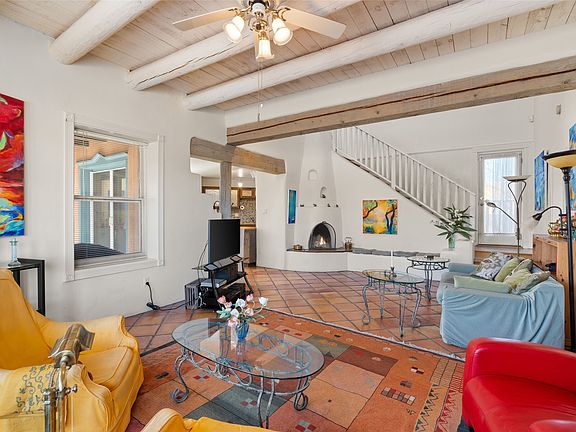 3rd image of 3204 Nizhoni Dr