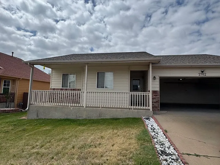 2702 Hawk Dr — Photo 1