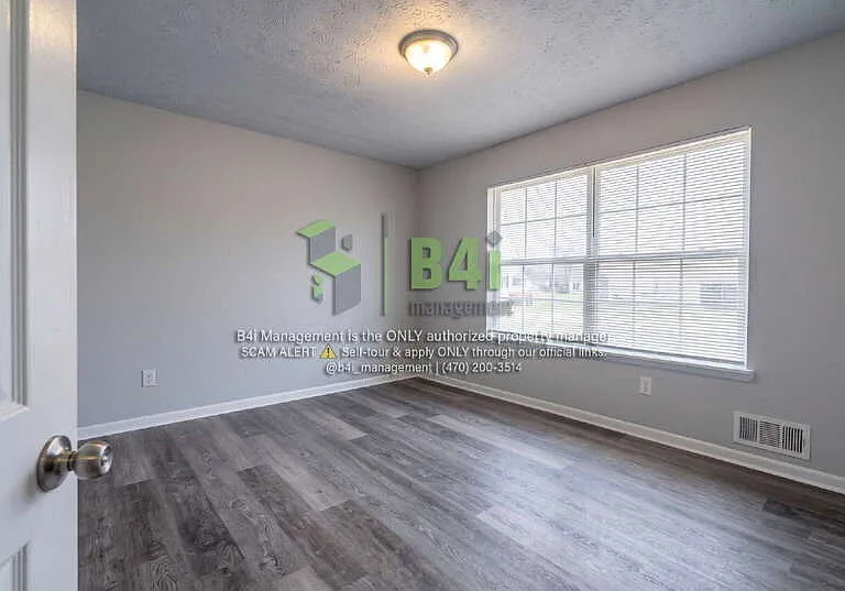 716 Dunaire Way — Photo 11