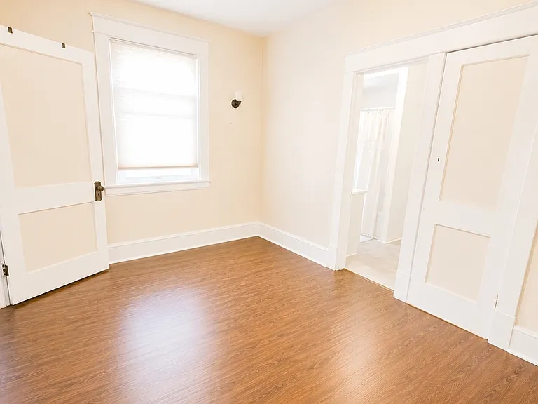 1631 Shady Ave #1 — Photo 13