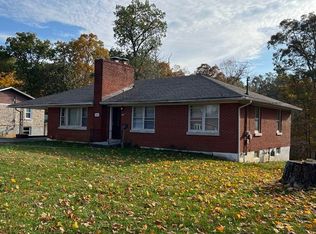 366 Park Ave, Radcliff, KY 40160