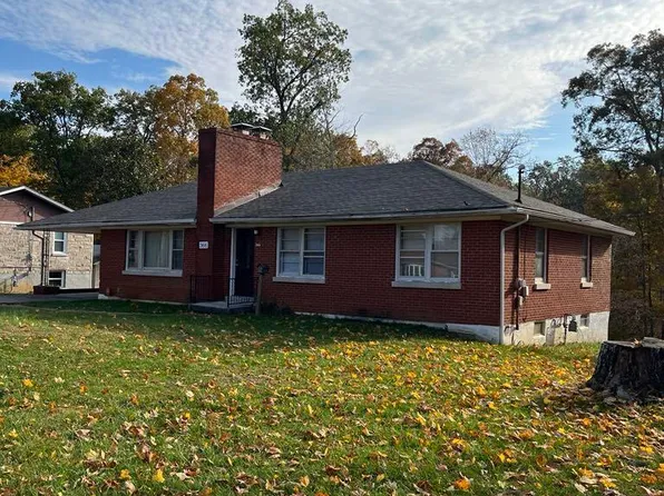 366 Park Ave, Radcliff, KY 40160