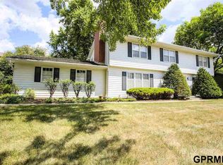9158 Frances St, Omaha, NE 68124
