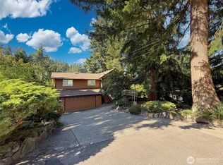 18428 74th Pl W, Edmonds, WA 98026