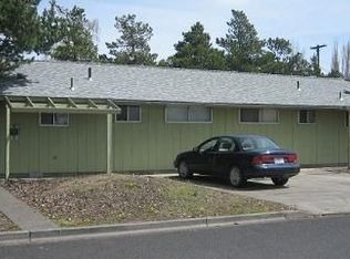 244 SW 11th St, Redmond, OR 97756