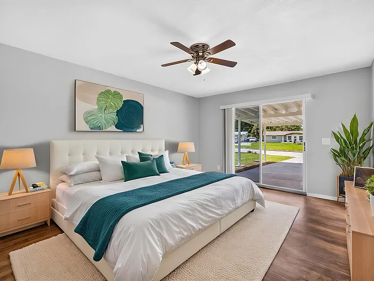 4421 Beacon Square Dr — Photo 14