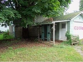 4th image of 28 Amsbry St
