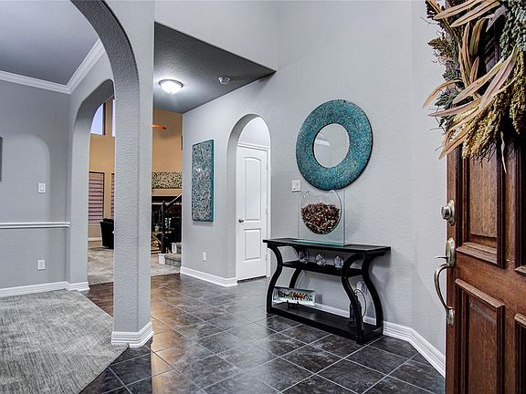 3rd image of 17511 Murrayfield Ct