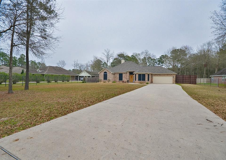 1st image of 22877 Cumbre Dr
