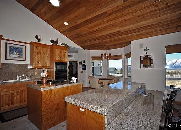 3rd image of 2524 Lena Ct
