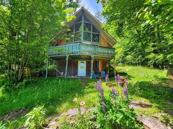 65 Lakeside Drive, Haverhill, NH 03785