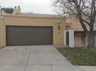 7228 Bobwhite Ln NE, Albuquerque, NM 87109