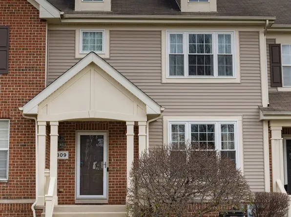 309 Bradbury Ln, Bartlett, IL 60103