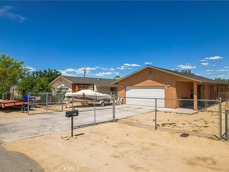 6627 Smoketree Ave — Photo 41