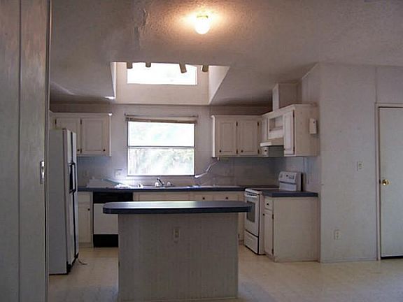 4th image of 4930 Blue Water Cir