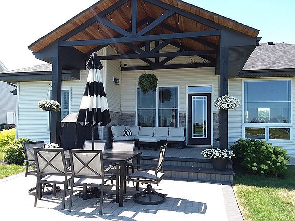 4th image of 1072 Windfield Dr
