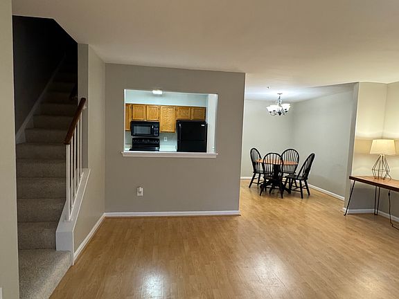 2nd image of 19104 Highstream Dr