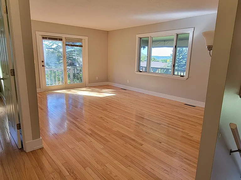 8892 Sunset W — Photo 18