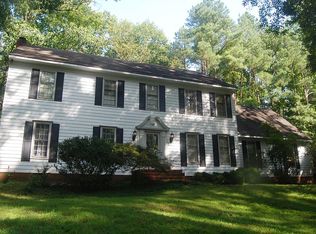 3901 Victoria Ln, Midlothian, VA 23113