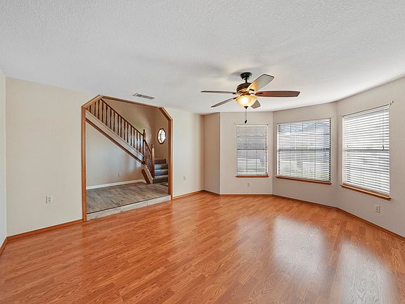 4th image of 5314 W Cambridge Avenue