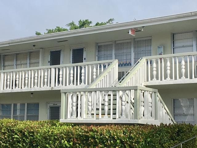 1st image of 17 Kingswood E #A-0170