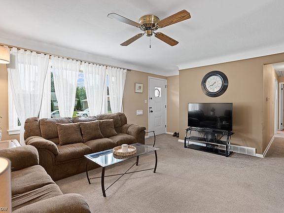4th image of 11416 Kader Dr