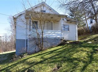 690 Maryland Ave, Washington, PA 15301