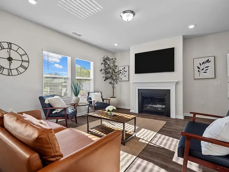 415 Sustainable Way — Photo 4
