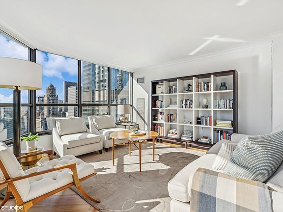 5th image of 405 N Wabash Ave Unit 3709